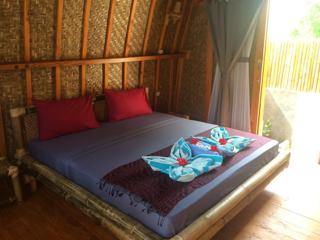Damai Bungalows Гили-Эйр Экстерьер фото