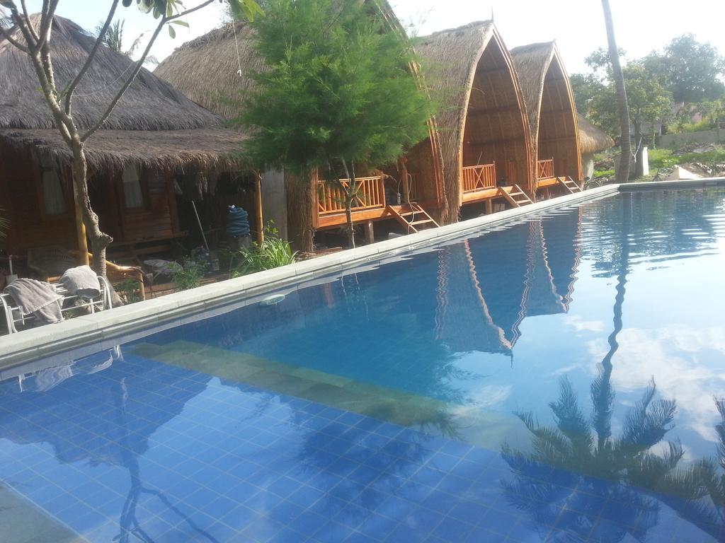 Damai Bungalows Гили-Эйр Экстерьер фото