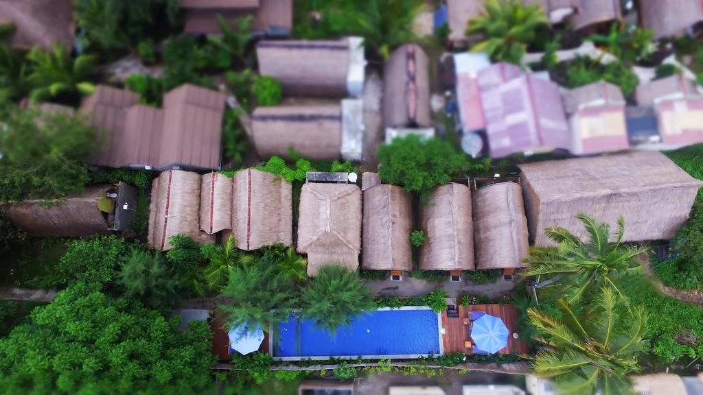 Damai Bungalows Гили-Эйр Экстерьер фото