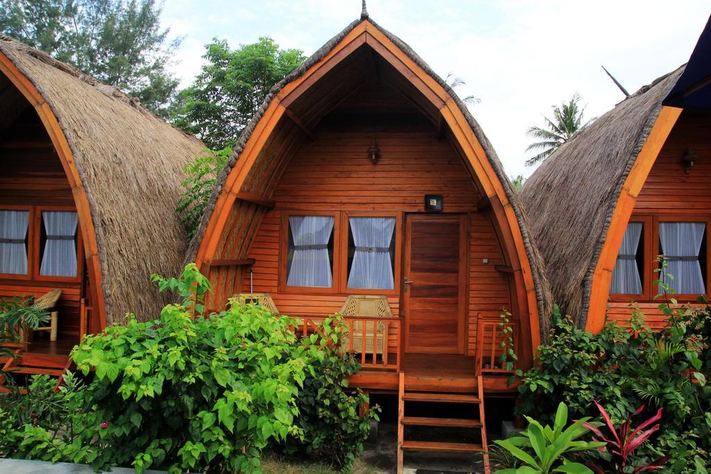 Damai Bungalows Гили-Эйр Экстерьер фото