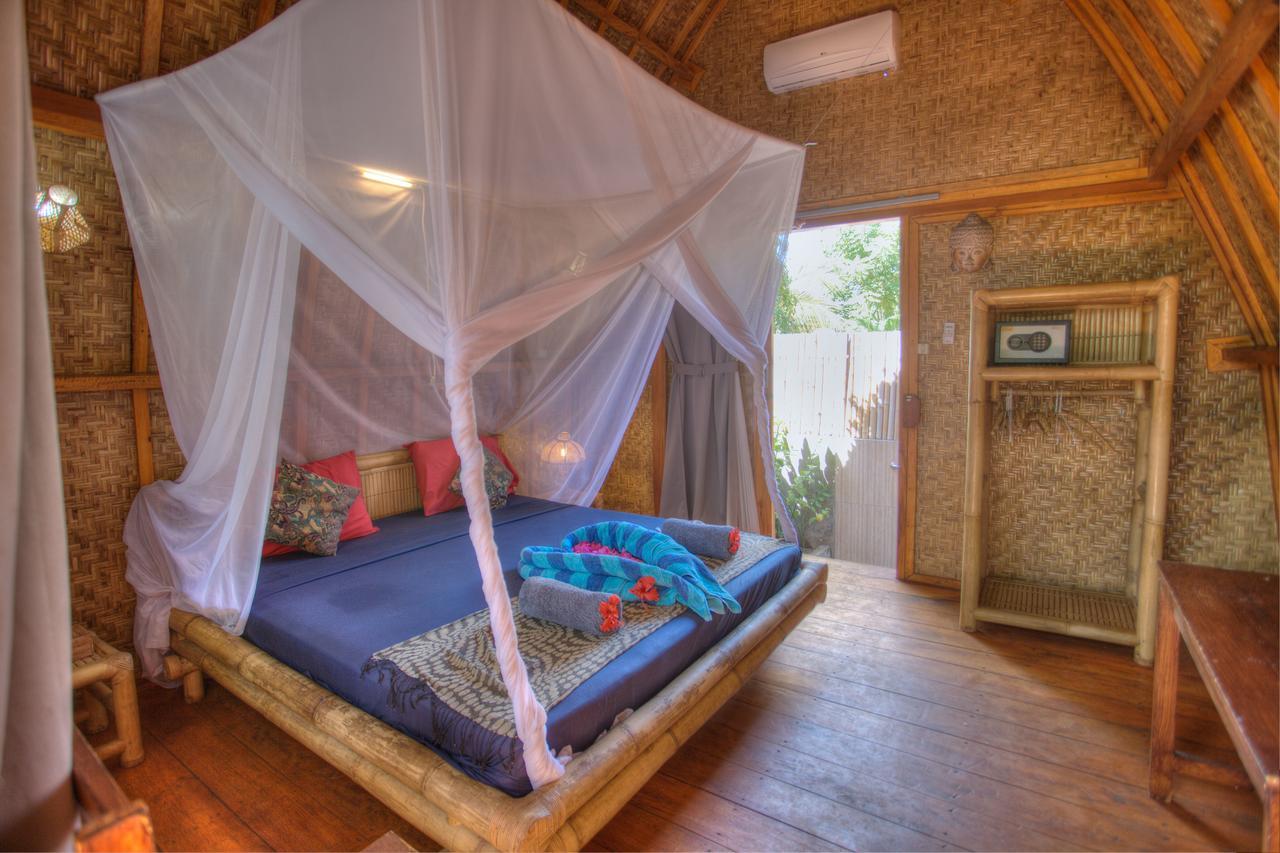 Damai Bungalows Гили-Эйр Экстерьер фото