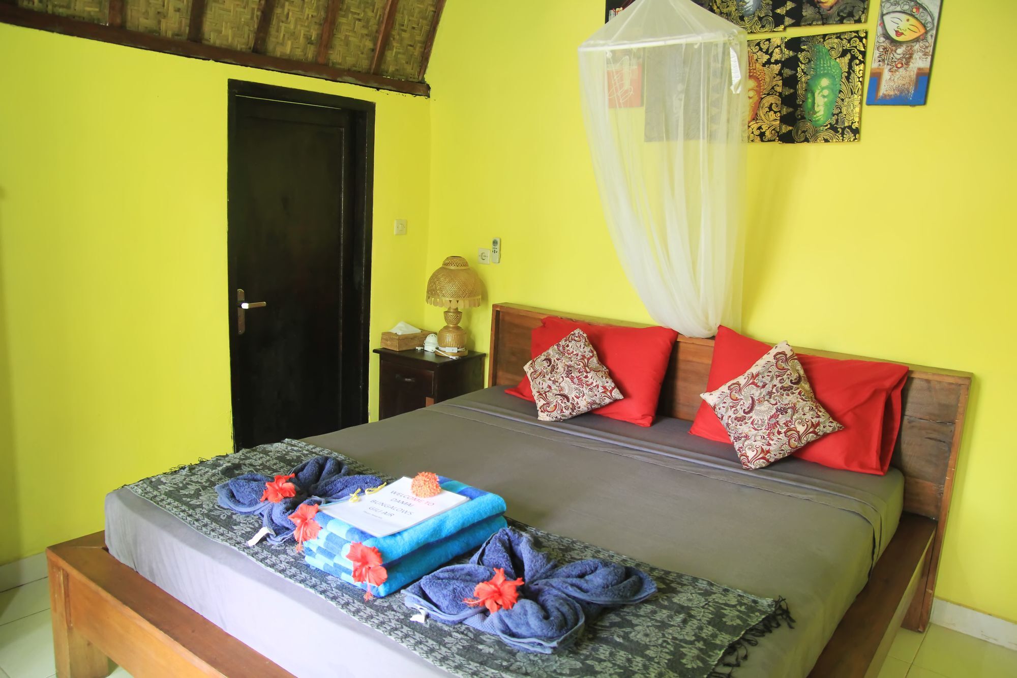 Damai Bungalows Гили-Эйр Экстерьер фото