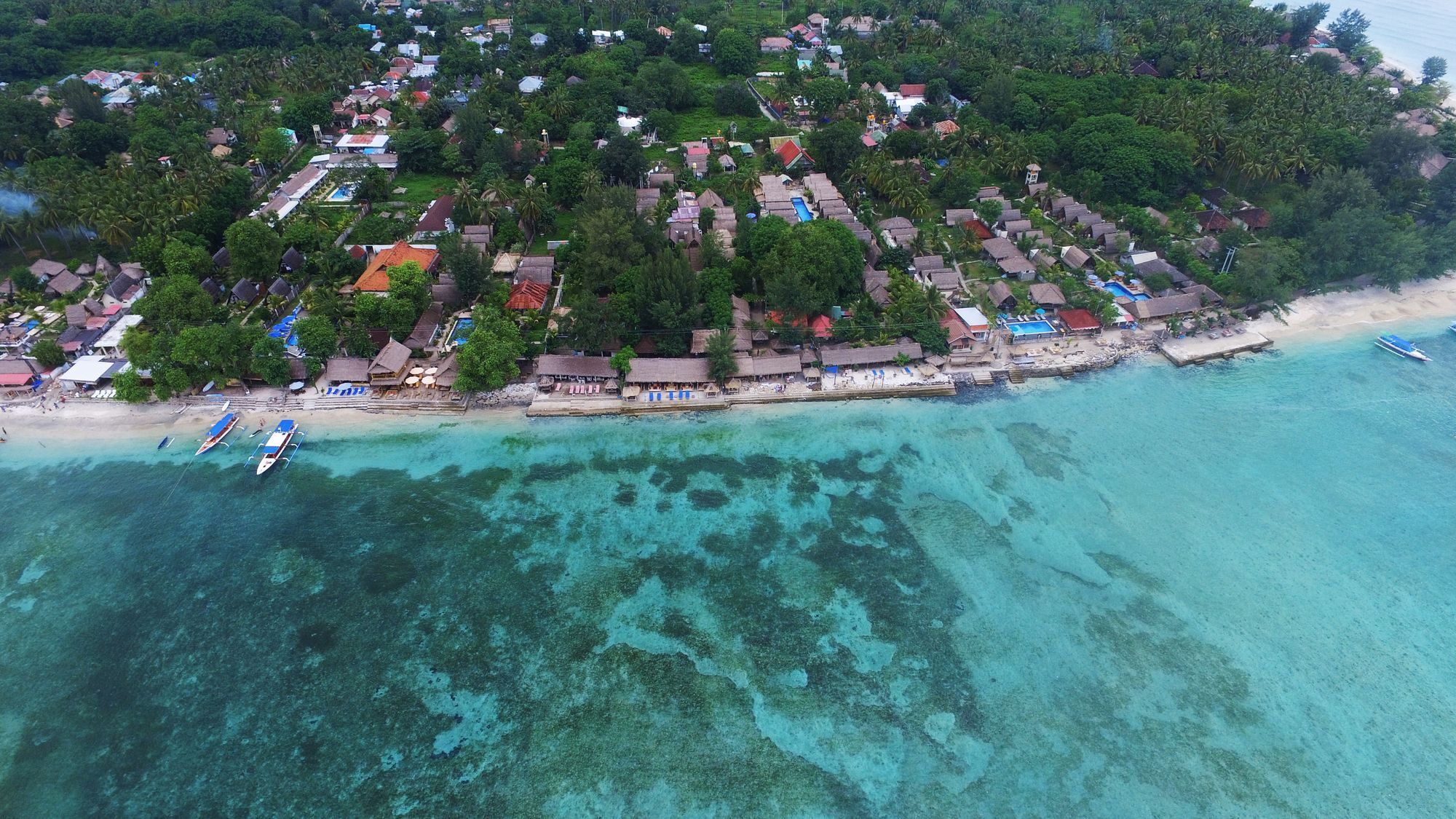 Damai Bungalows Гили-Эйр Экстерьер фото